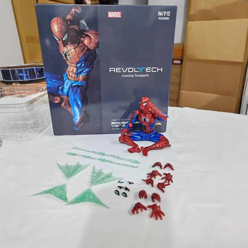Model Kit Iron Man Mark 50 - Anime Peter Parker 16cm Action Figures