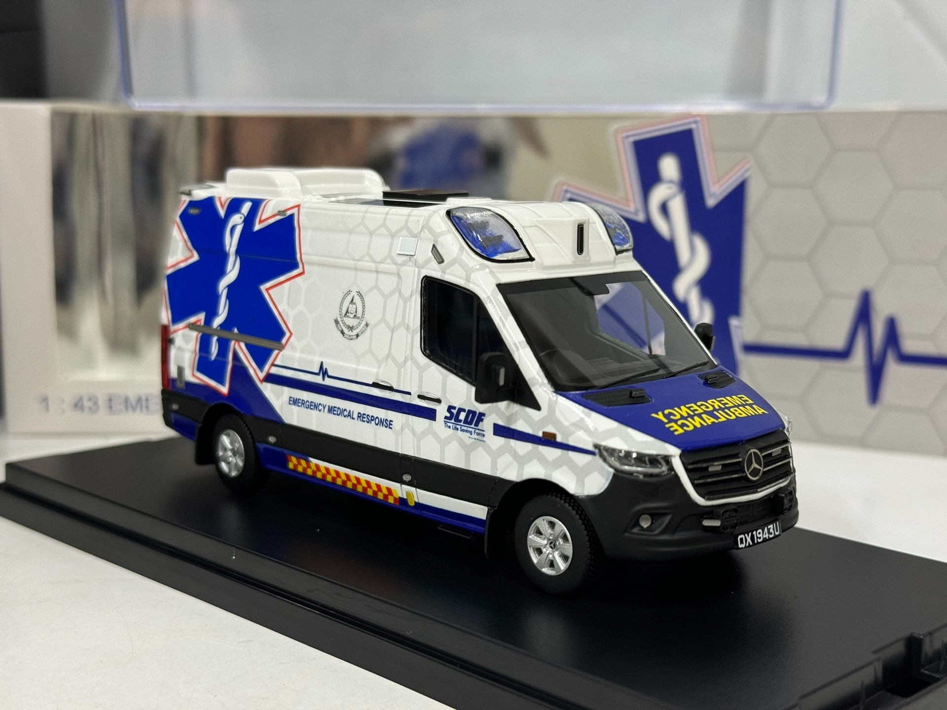 Diecast Masterpiece 1/43 Scale - Model Kit Singapore 评论和价格