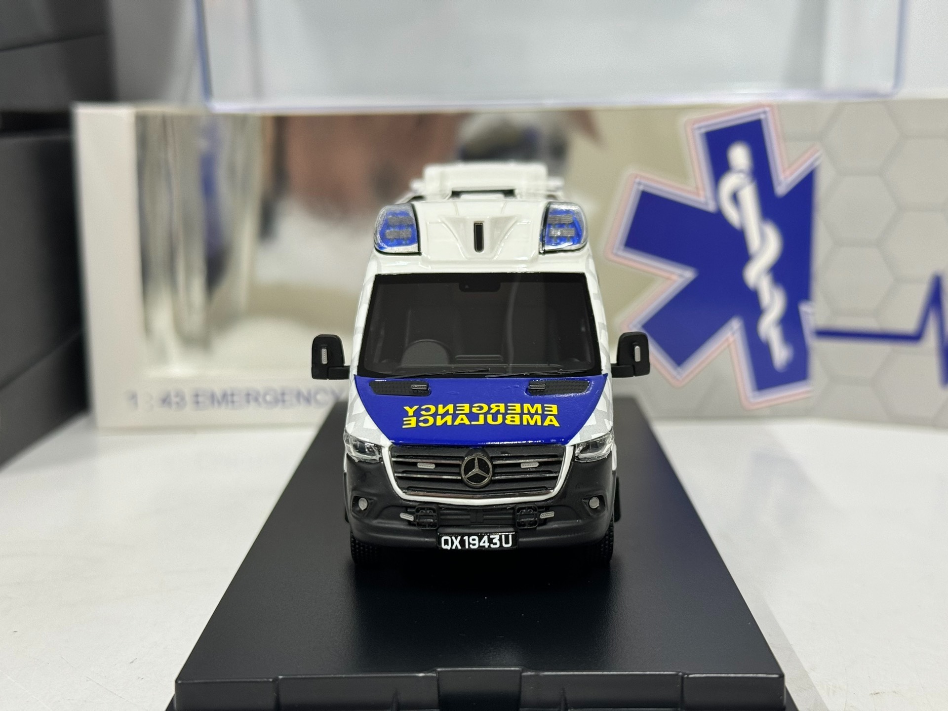 Diecast Masterpiece 1/43 Scale - Model Kit Singapore 评论和价格