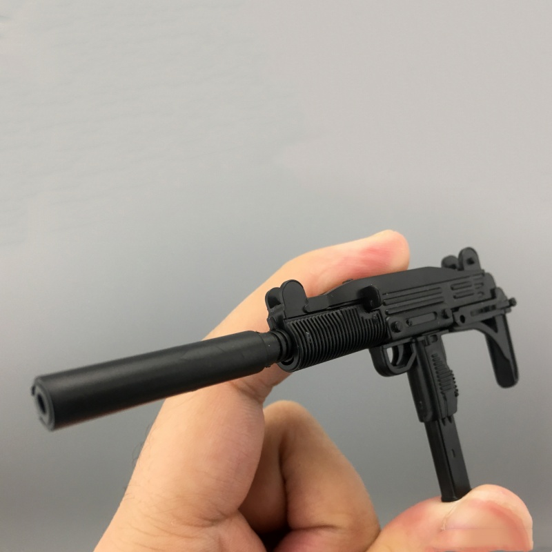1/6 Scale Uzi Assembly Plastic - Model Kit Weapons 评论和价格