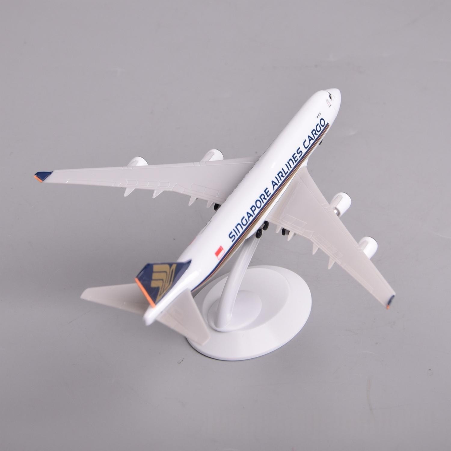 20cm Plastic Model Aircraft B7 - Model Kit Singapore 评论和价格