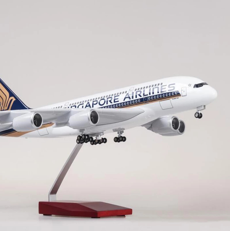Display Air Bus A380 Singapore - Model Kit Singapore 评论和价格
